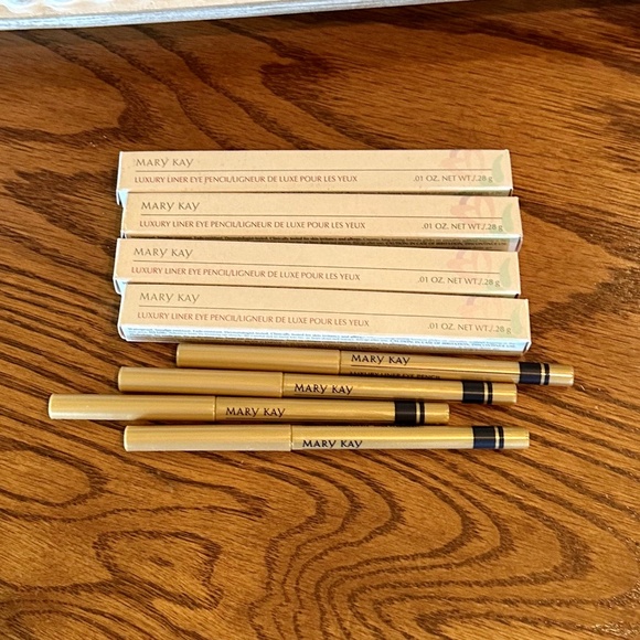 MK 4 Indigo Luxury Liner Eye Pencil